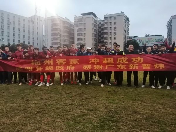 国外脚心挑战视频原版